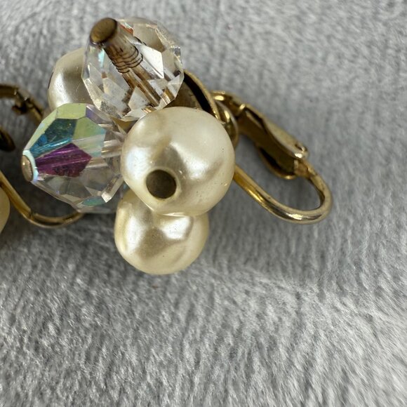 Vintage Faux Pearl & Crystal Beaded Cluster Clip-On Earrings Women MCM - Picture 10 of 16